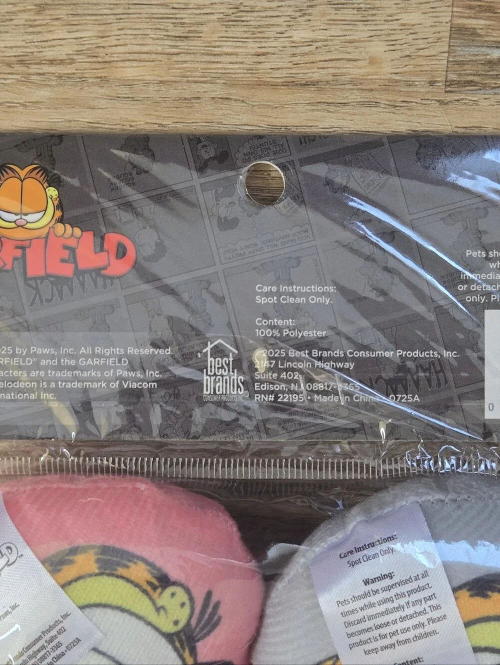 Garfield Placemat with 4 Pack Garfield Cat Toys